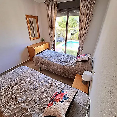 Casa Salinas Con Piscina Privada En Playa Vera